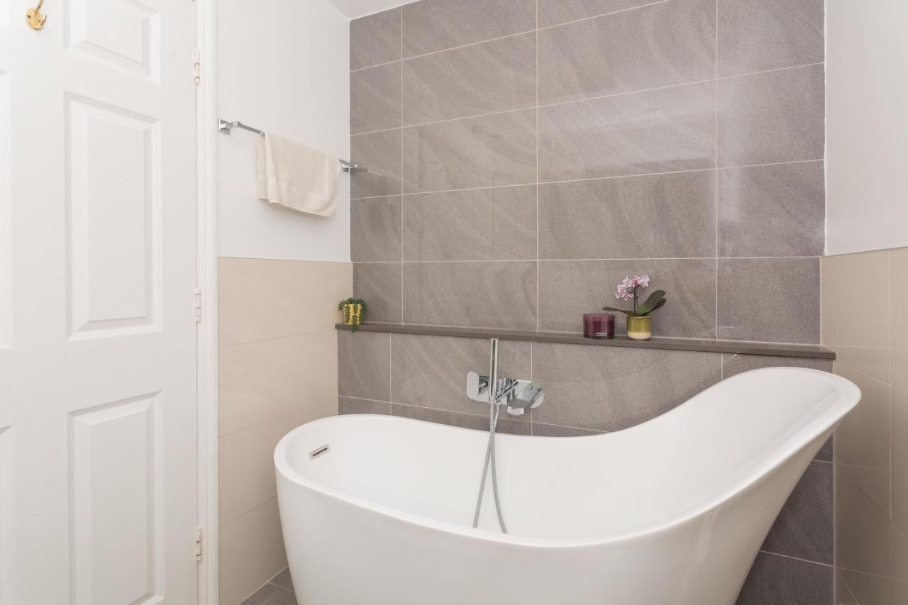 Crescent Mews Apartment Бат Екстериор снимка
