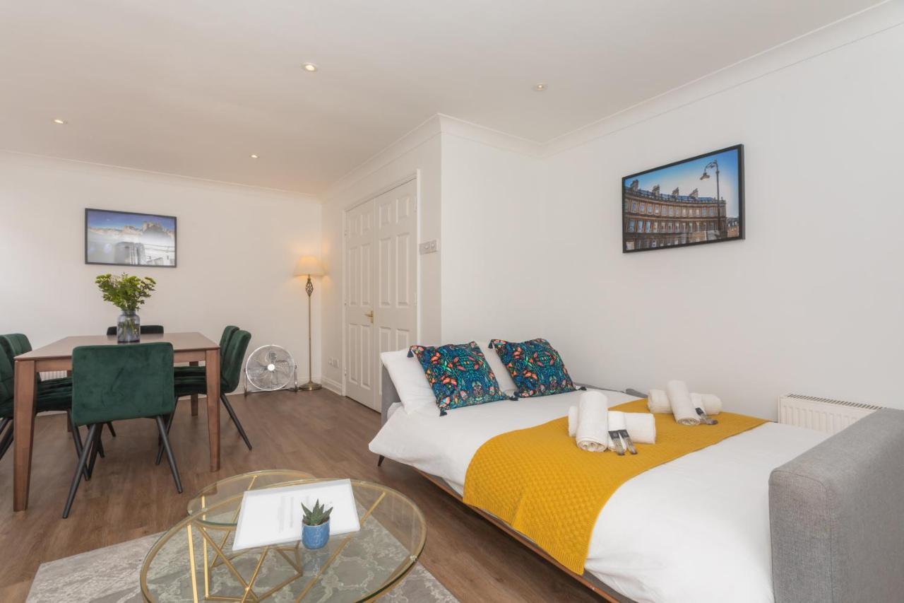 Crescent Mews Apartment Бат Екстериор снимка